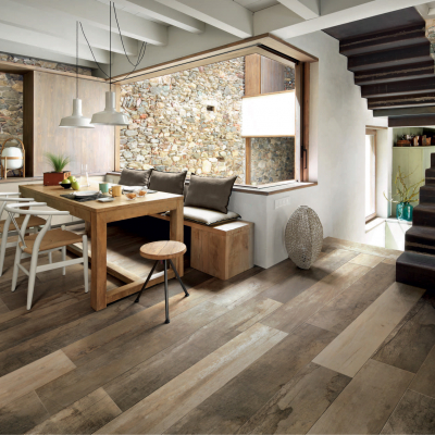 Wood-look porcelain tile: the charm of authenticity