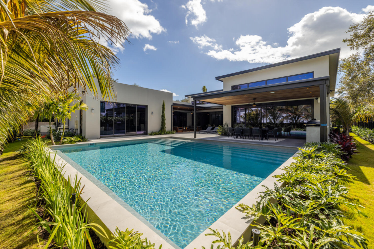 549 NE 95th St Miami Shores FL large 059 023 2J9A5381 1500x1000 72dpi3