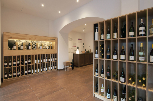 Enoteca-Cantine-Garrone.jpg