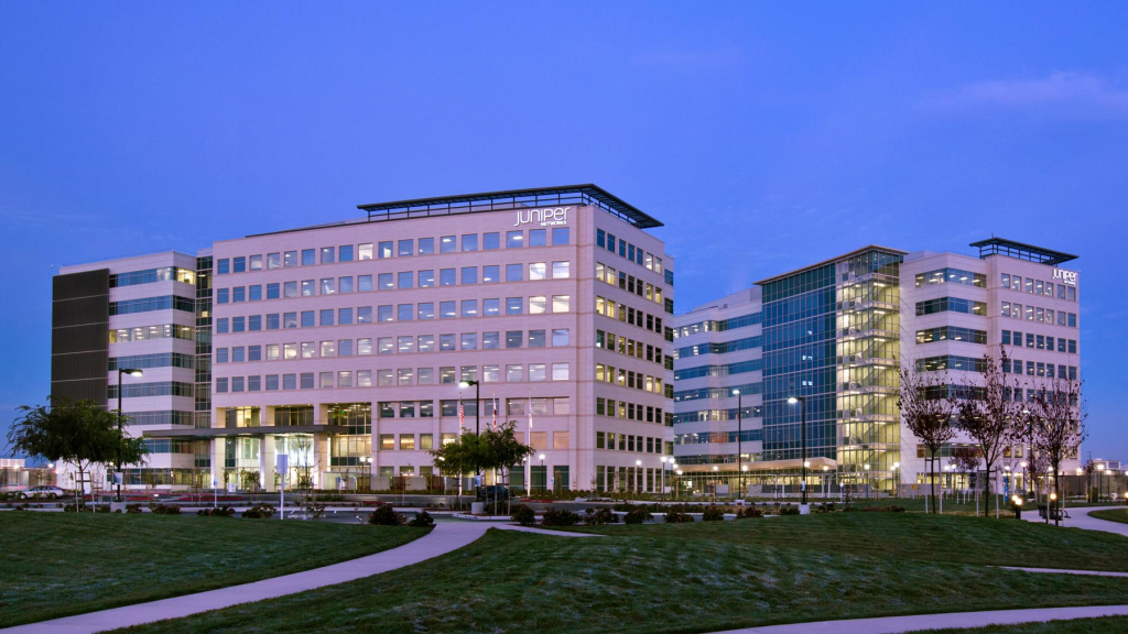 Juniper Networks HQ 001